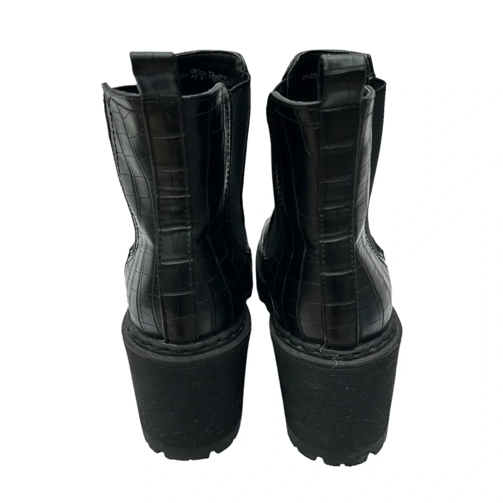 Truffle Chunky Boots 10